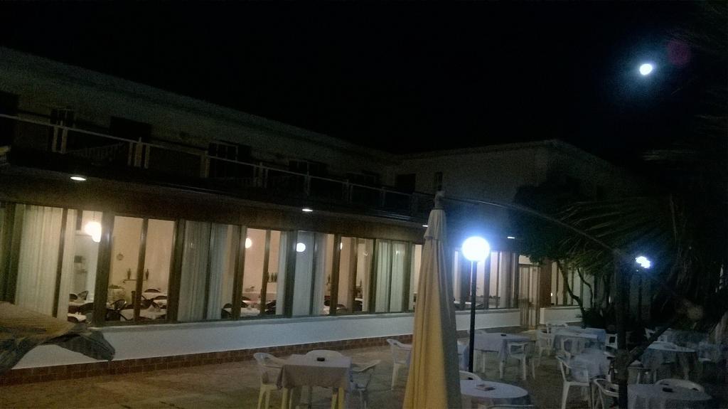 Hotel Baia Del Sole Paestum Exteriér fotografie